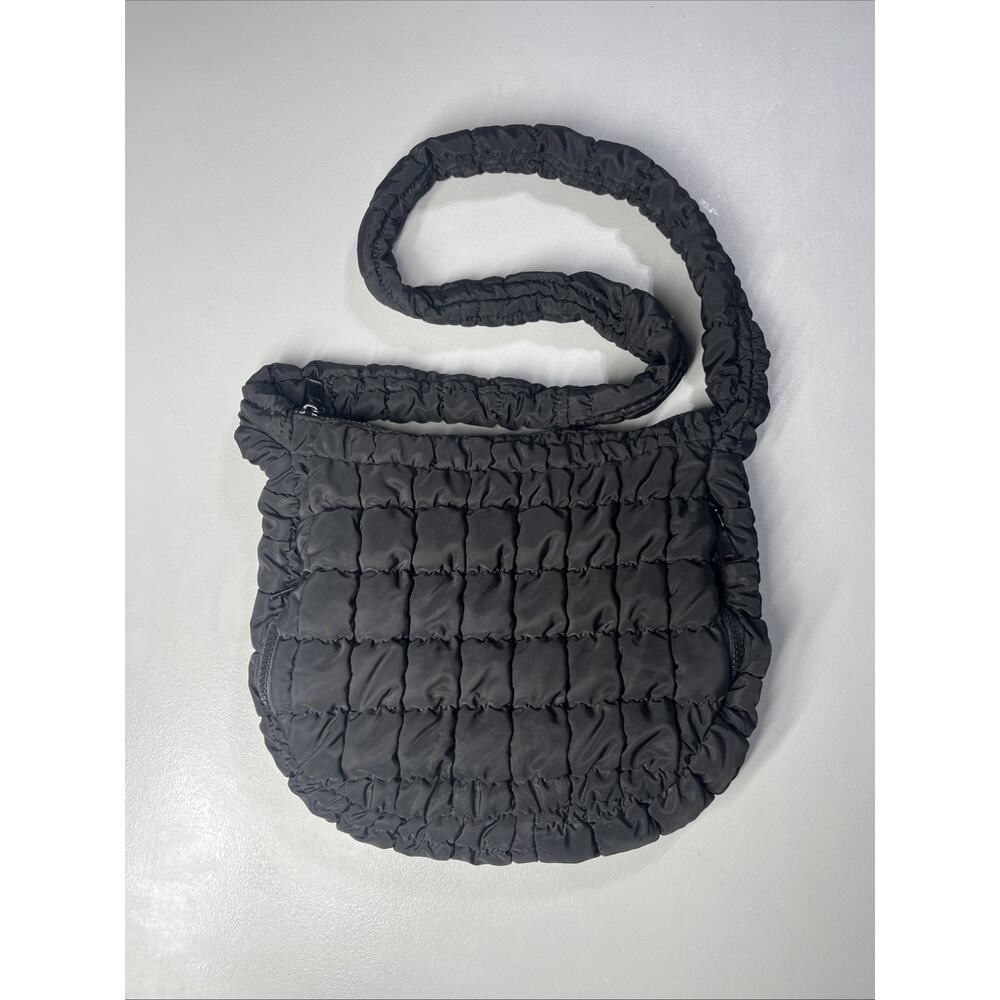 Urban Expressions Winnie Crossbody Puffy Quilted Bag Black Shoulder Handbag